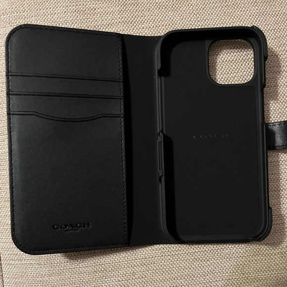 Coach IPhone Folio case New in box fits 13/14/15 - Picture 5 of 11